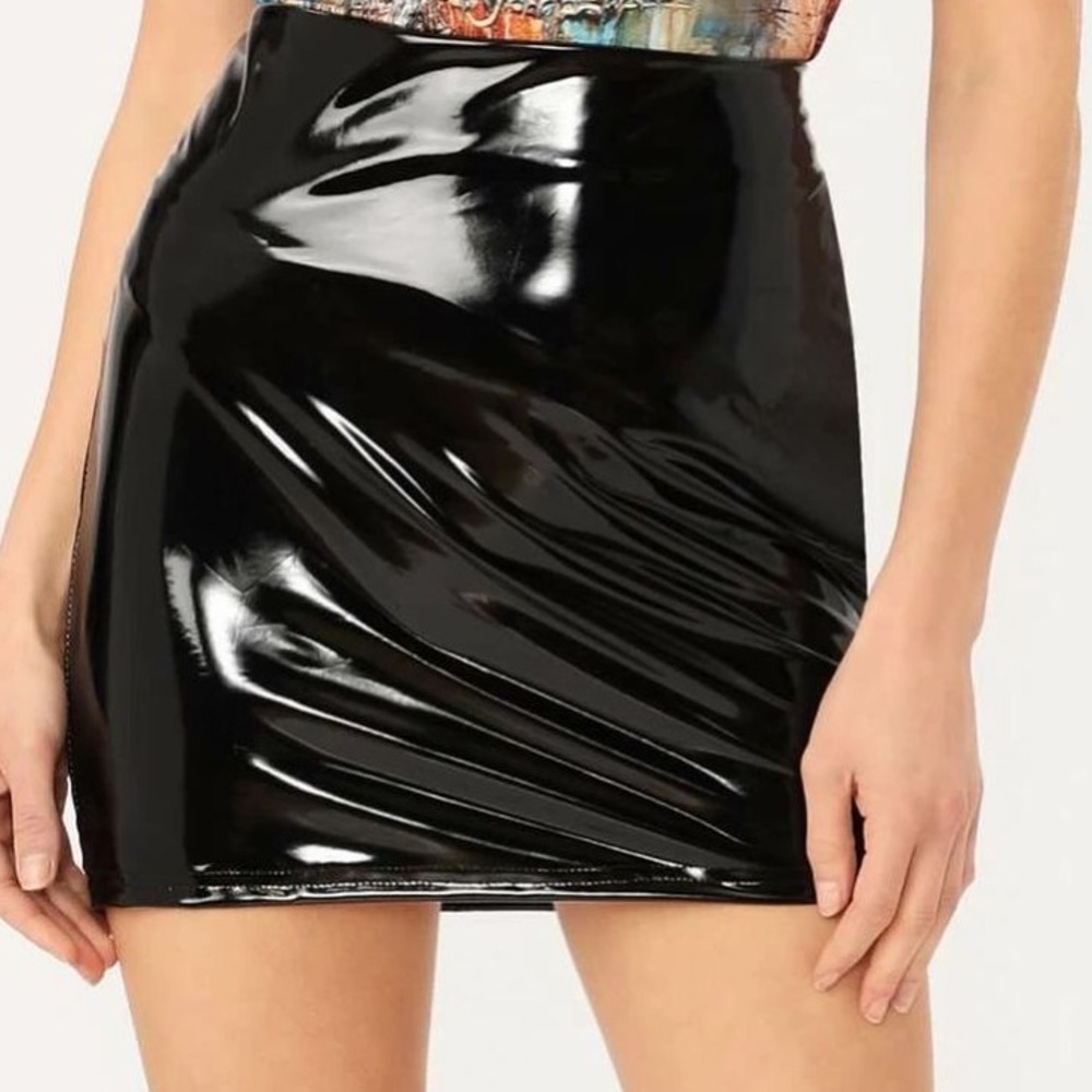 SHEIN Mini Patent Leather Bodycon Skirt